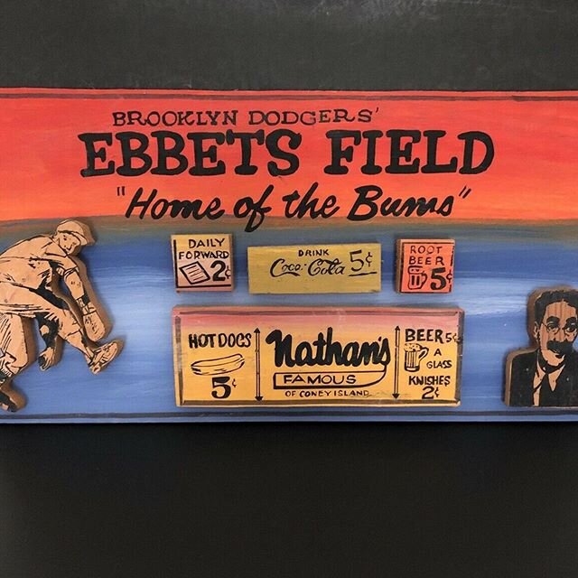 Ahhh baseball and hotdogs... Another @dodgers gem for sale on ebay today. 🌭⚾️ Take care everyone! .
.
.
.
.
#harryglaubach #artist #folkart #nyc #queens #art #baseball #yankees #mets #wood #carve #folkartist #oneofakind #streetart #manhattan #sculpt