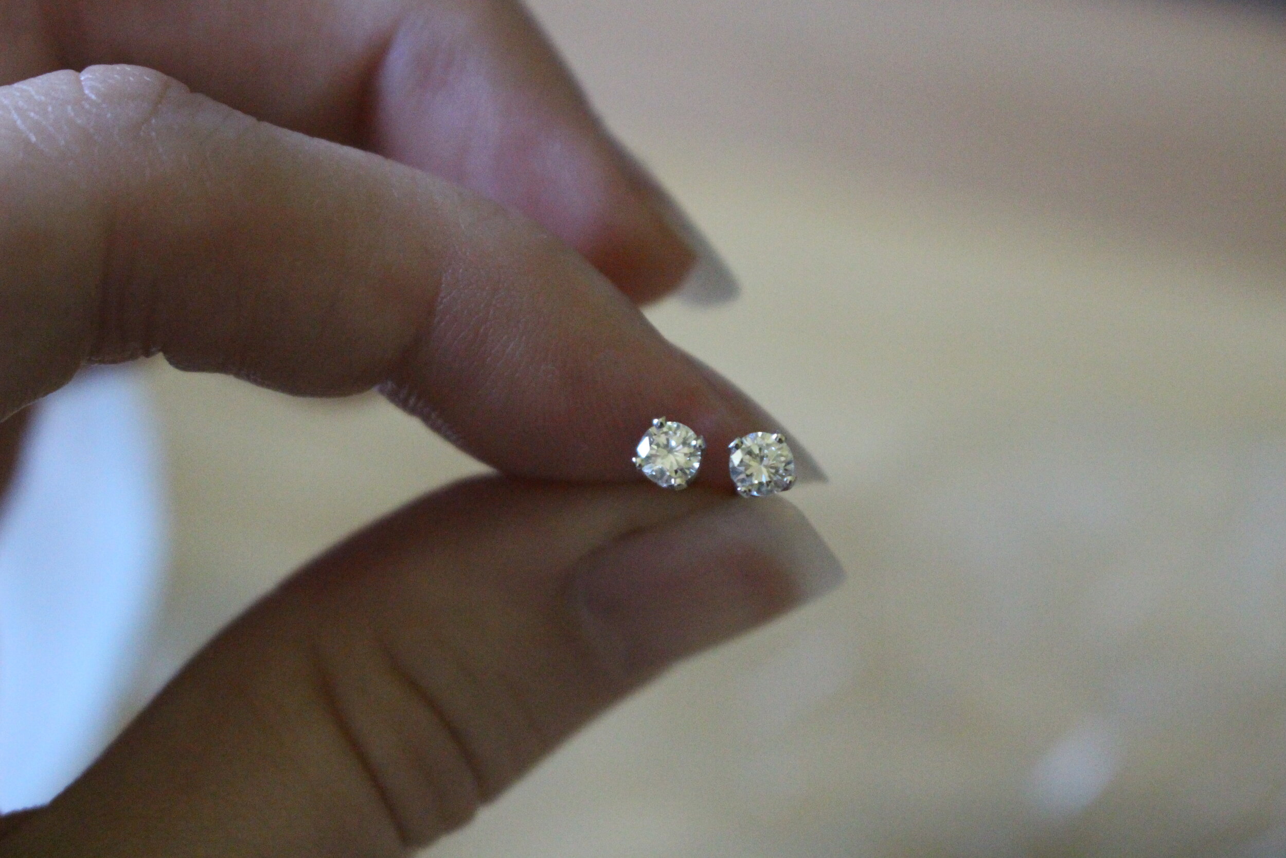 Sparkly clean diamond studs