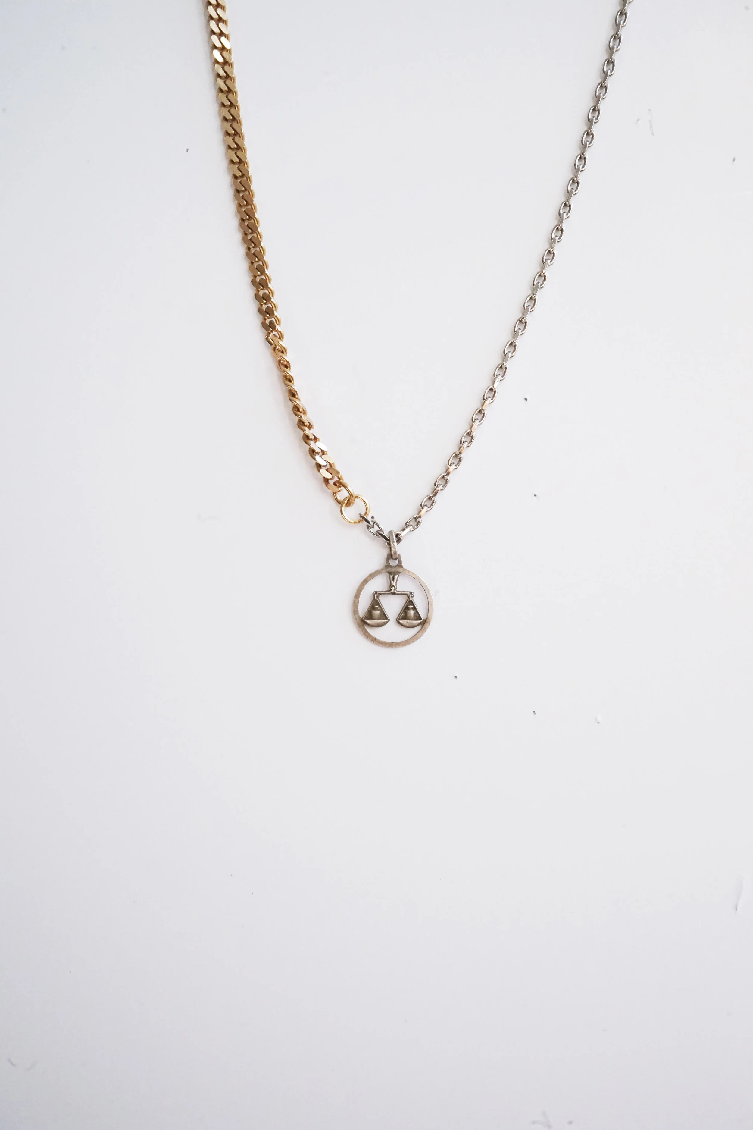 collier Hbis.jpg
