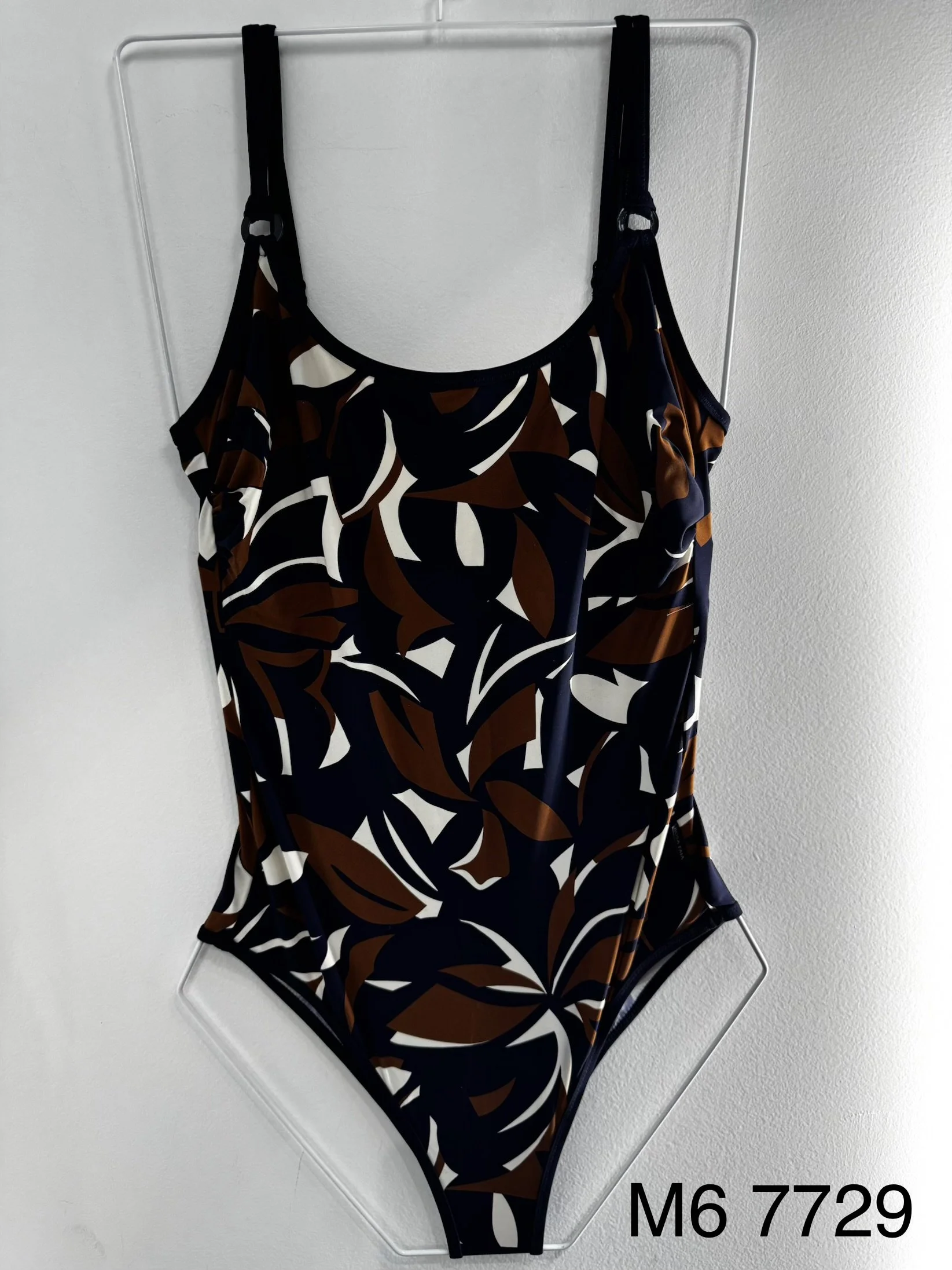  Disponible en Bonnet D : du 40 au 48 