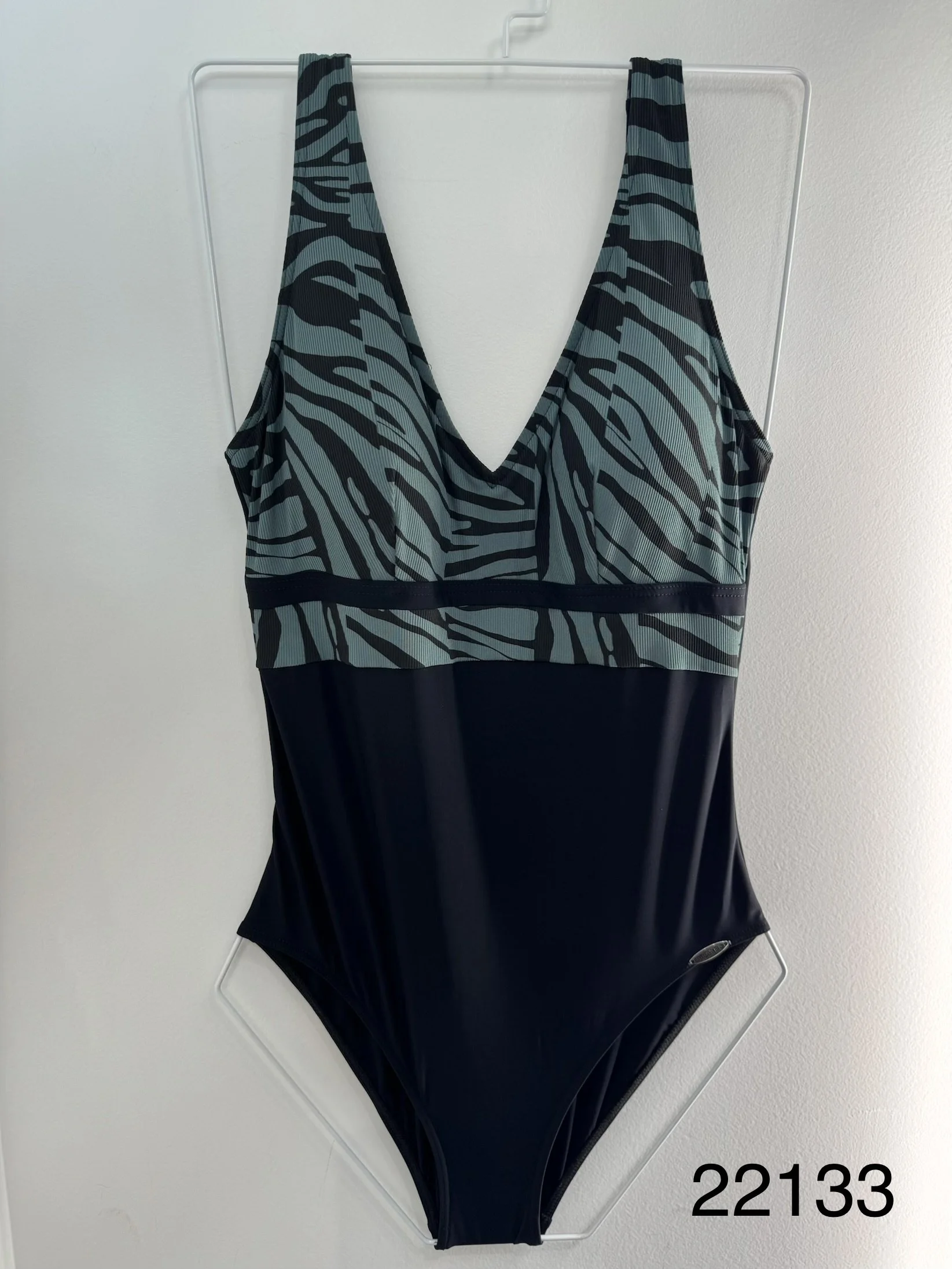  Disponible en Bonnet D : 42, 44, 46, 48 