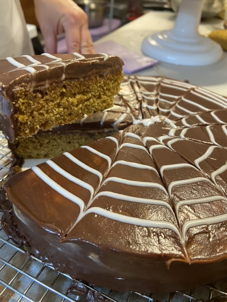 HALLOWEEN PUMPKIN CHOCOLATE SPIDERWEB BAKING CLASS- October 26th