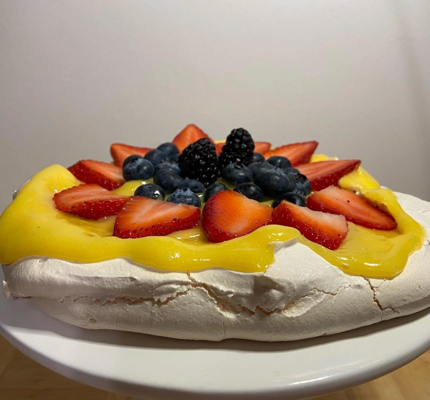 GF LEMON BERRY PAVLOVA WITH LEMON CURD & FRESH BERRIES- April 19th