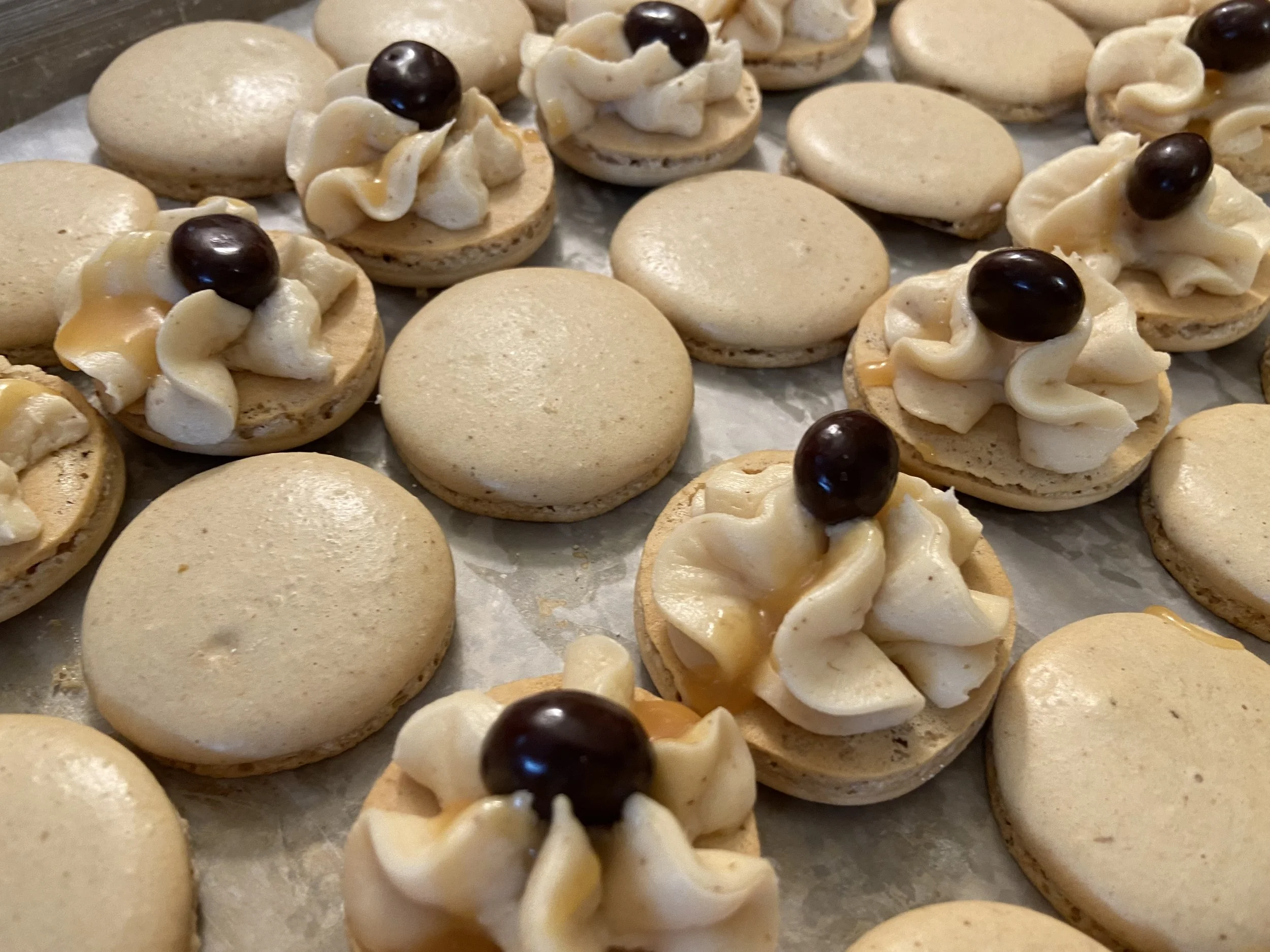 GF COFFEE CARAMEL FRENCH MACARONS GF- April 17th
