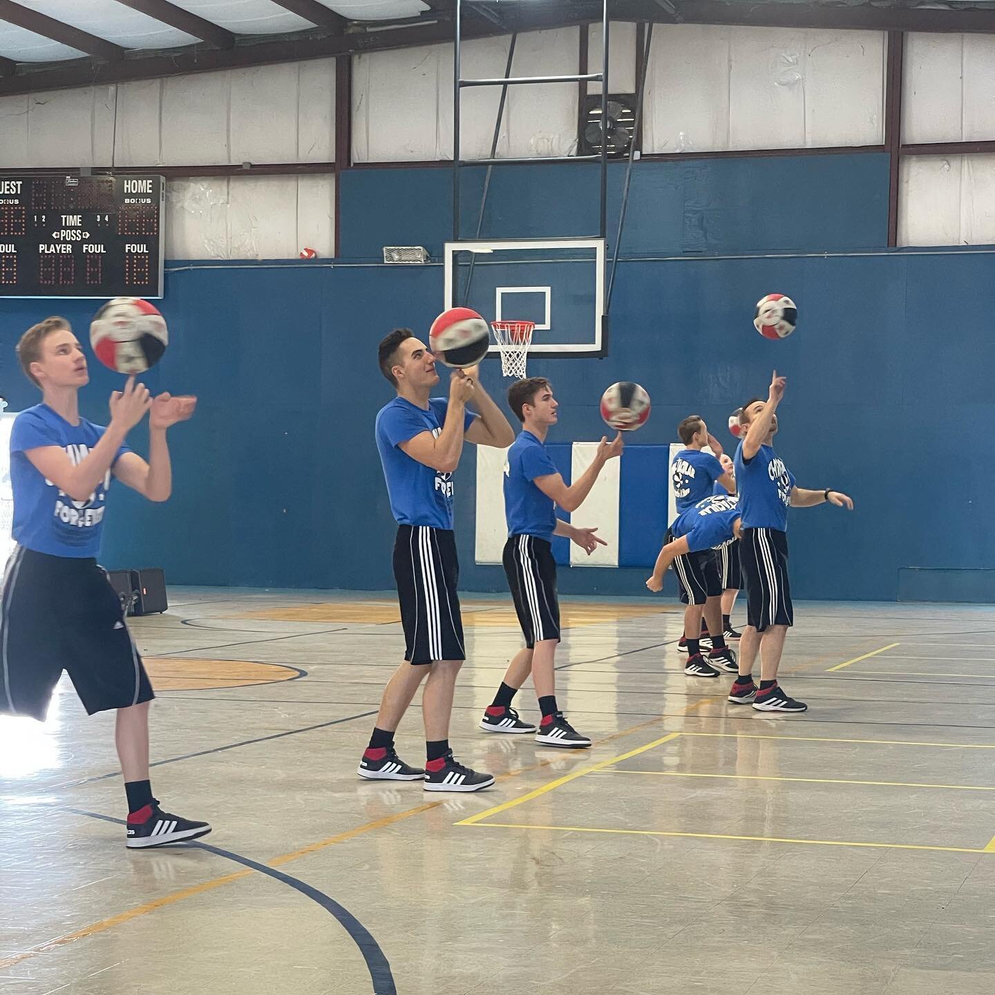 Last week,Leverage Ministries hosted Bruce Crevier and his family(@championsforever) for several Spin-Tacular Basketball Shows at several schools and the runaway shelter. The Crevier family is a 5x world record holder and were finalists on &ldquo;Ame