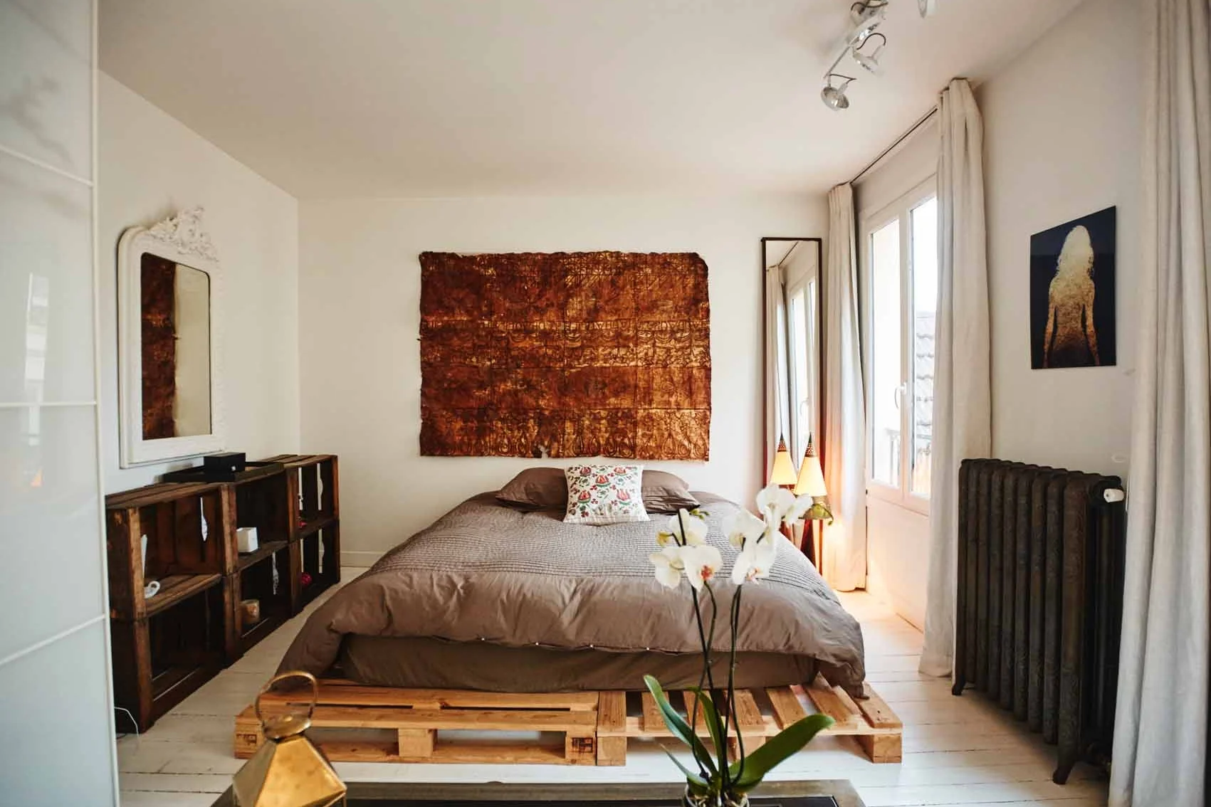AIRBnB - Curse of city housing