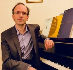 CHRISTOPHE SIRODEAU  PLAYS BRAHMS' INTERMEZZI