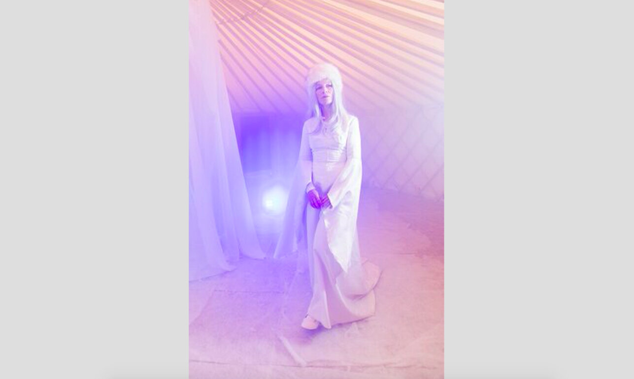 THE SNOW QUEEN 