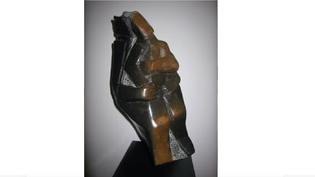 SCULPTORS  -SUE PEARL AND MARTIN THOMPSON