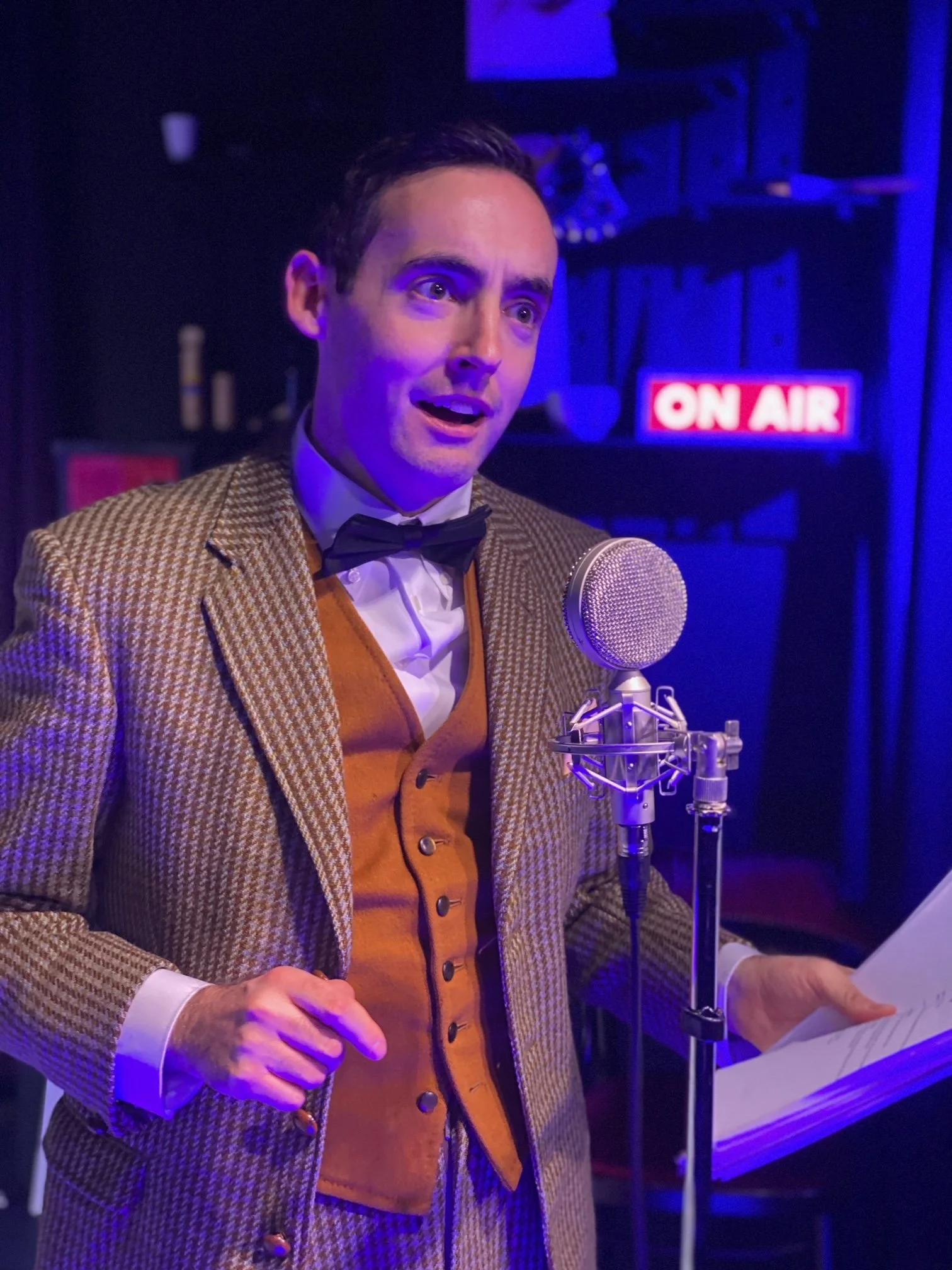 MIRACLE ON 34th Street- TOWN AND GOWN THEATRE