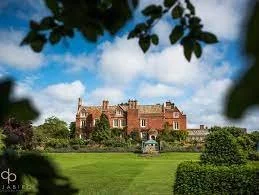 Cosi Fan Tutte AT CHILDERLEY HALL