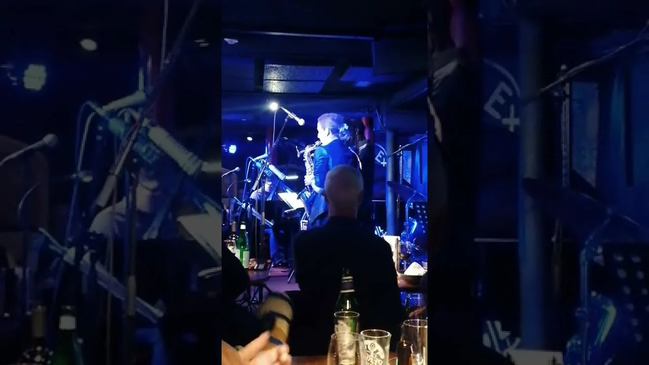 MINGUS MOVES  : THE GARY CROSBY SEXTET