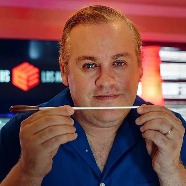 So many people want to figure out how they can work the least number of hours per week ... instead of figuring out how to spend their lives doing what they love for a living.