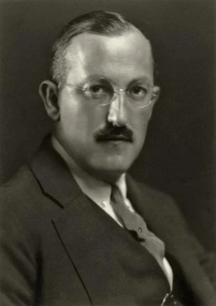 Alfred Cheney Johnston: Beauty as Artifice, Nudity as Art
