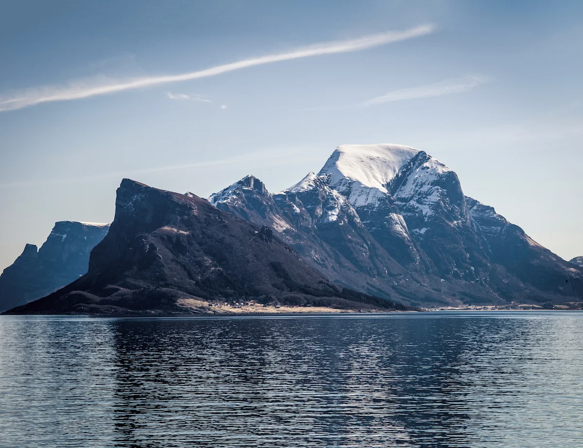 300-1 Hurtigruten.jpg