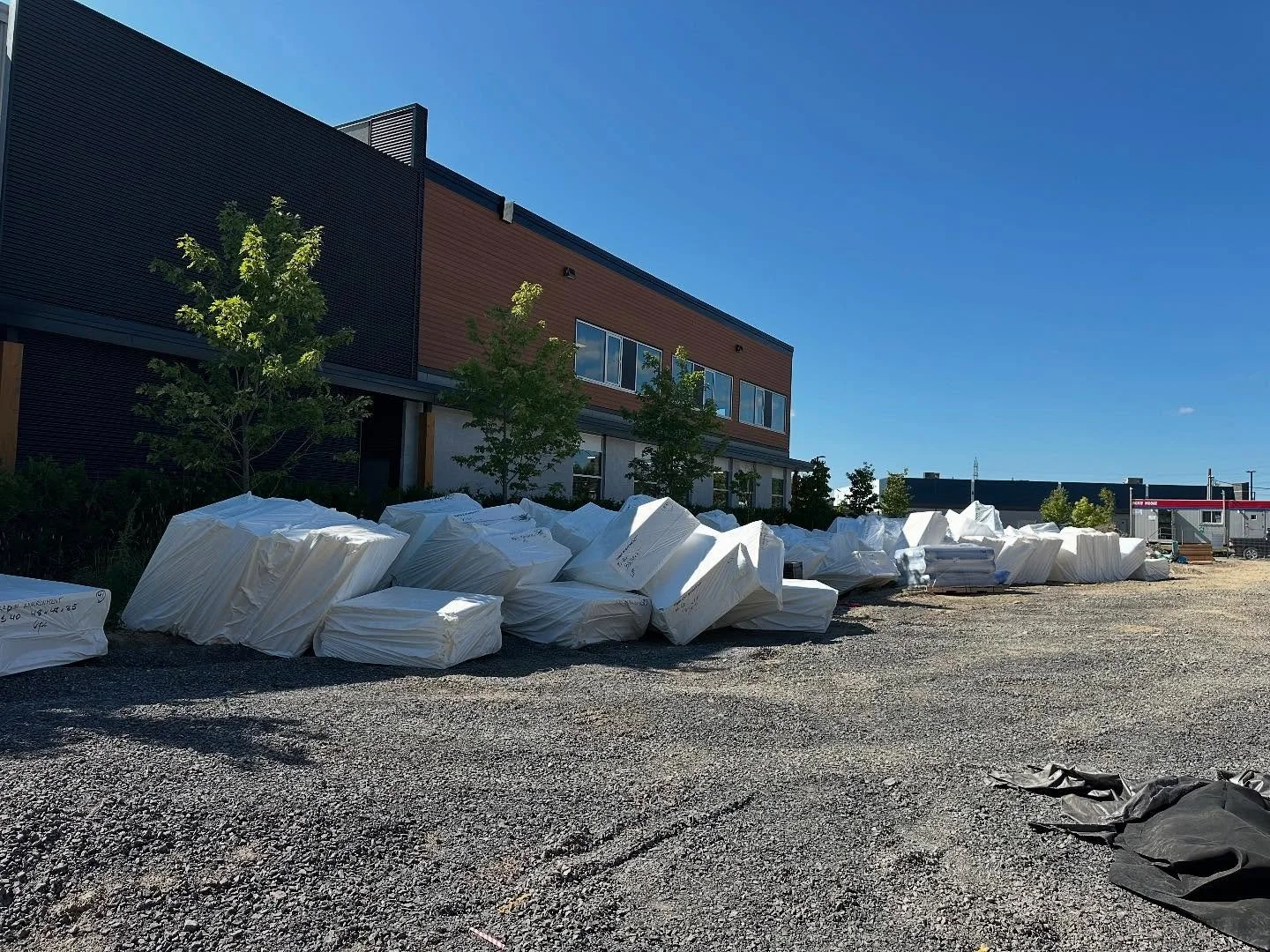 On site in Quebec with our Radon Guard delivery prior to installation 🇨🇦#iaq #radongas #healthyworkplace #lunghealth