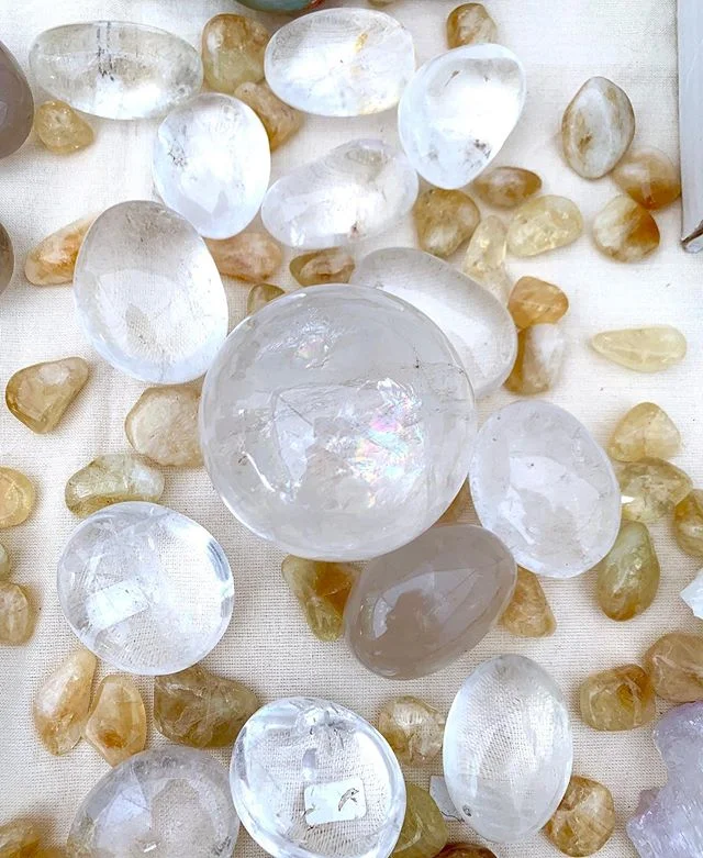 I&rsquo;m at the Seattle street food fest! It&rsquo;s def worth checking out if you&rsquo;re a foodie, and goodies type of person! Also you get the chance to meet me and my pupper:)
While setting up I found this gorgeous sphere, rainbow quartz $75. D