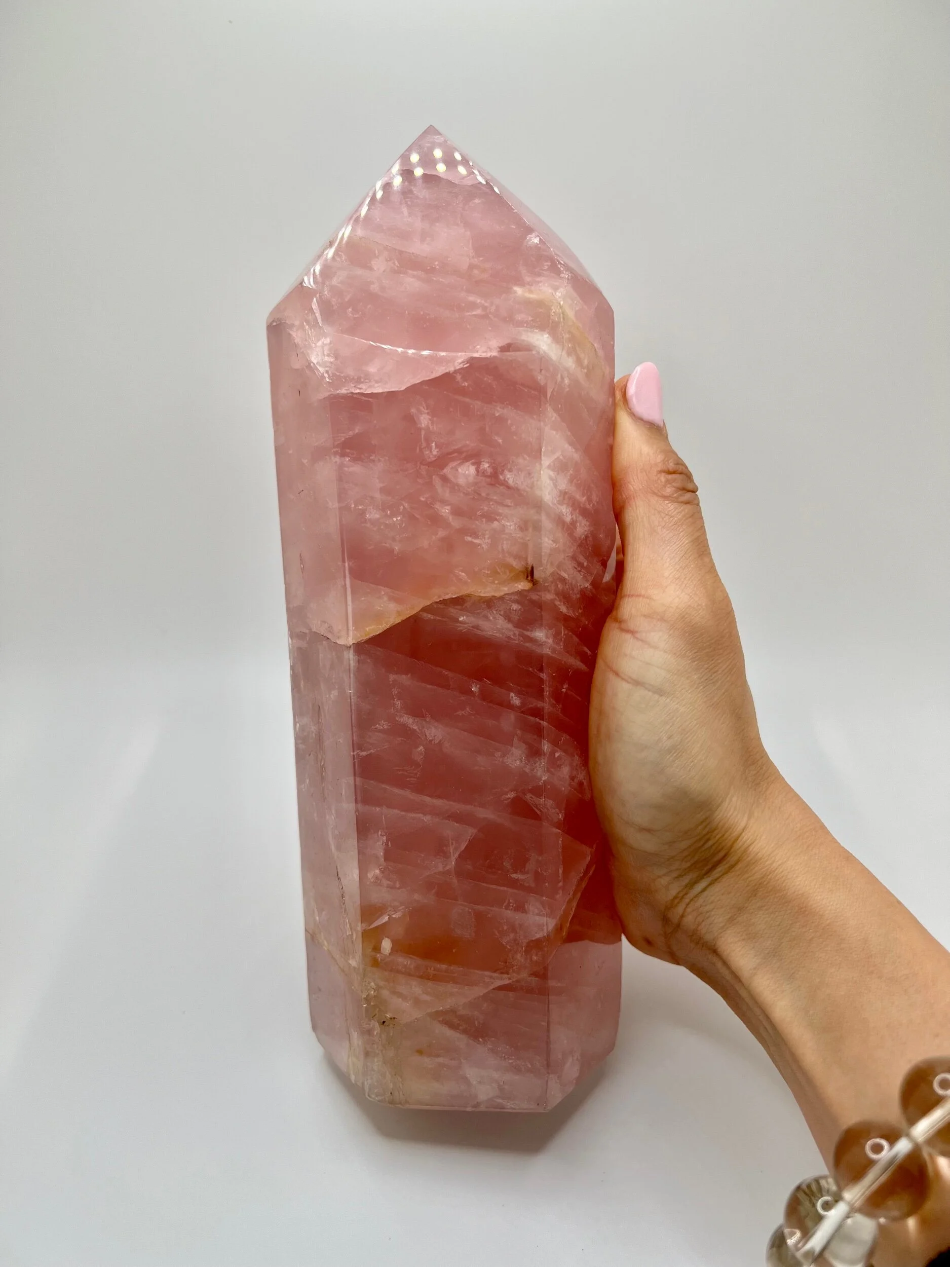 030795E0-AAE6-4879-9DEB-AA5147F5FE62