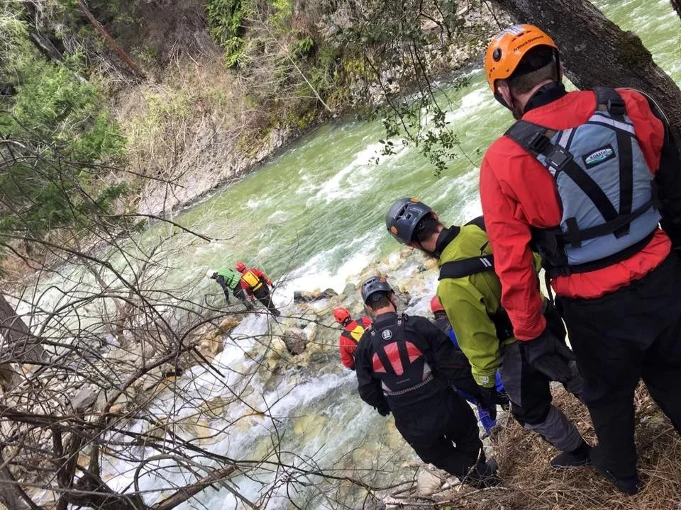 Six experts. One riverbank. Every second counts.

When the call comes in, our fireline-qualified team is ready to deploy&mdash;no matter the terrain. Technical rescue and advanced medical care meet swiftwater conditions, with every move calculated fo