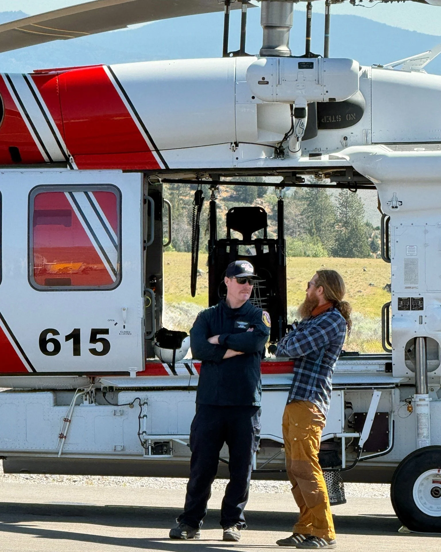 Mountain Medics collaborating with CAL FIRE, CHP, U.S. Forest Service, Search and Rescue, and the Sheriff&rsquo;s Office during training at Weed Airport. Grateful for the opportunity to train together and strengthen coordination in the field.

Thank 