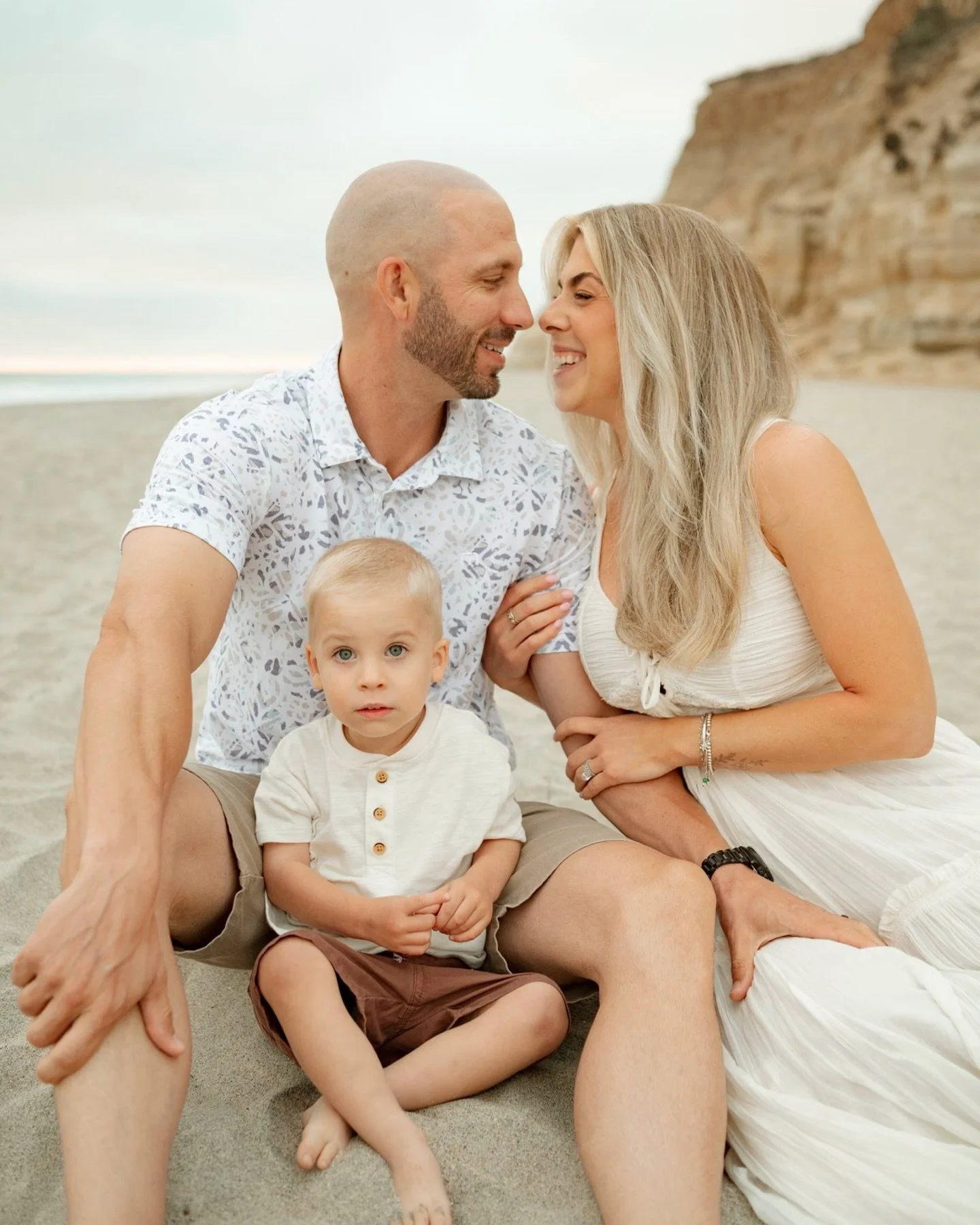 Cuties on vacay 😍

#encinitasphotographer #encinitasfamilyphotographer #sandiegophotography #carlsbadfamilyphotographer #delmarphotographer