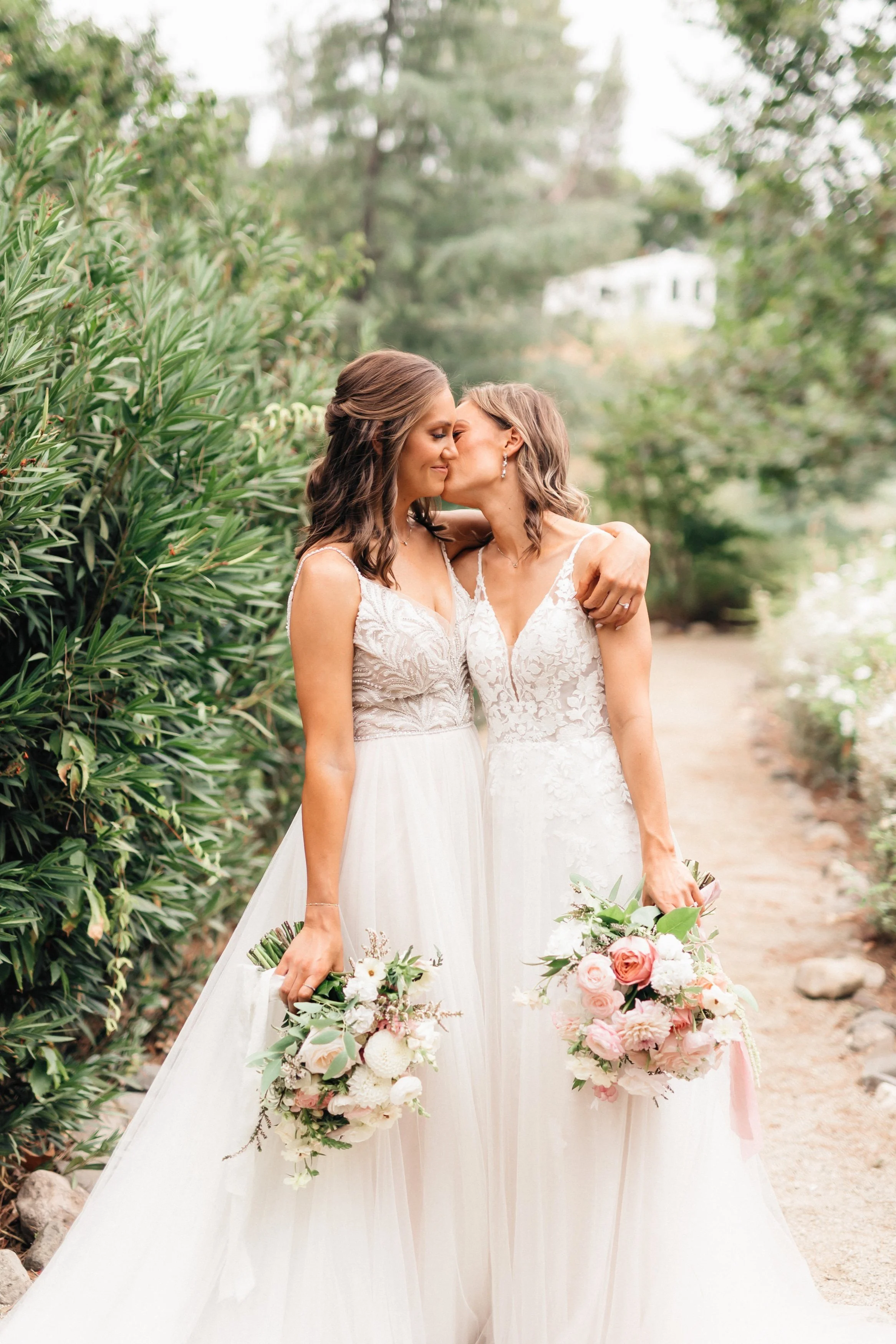 Kate &amp; Claudia // Malibou Lake Lodge Wedding