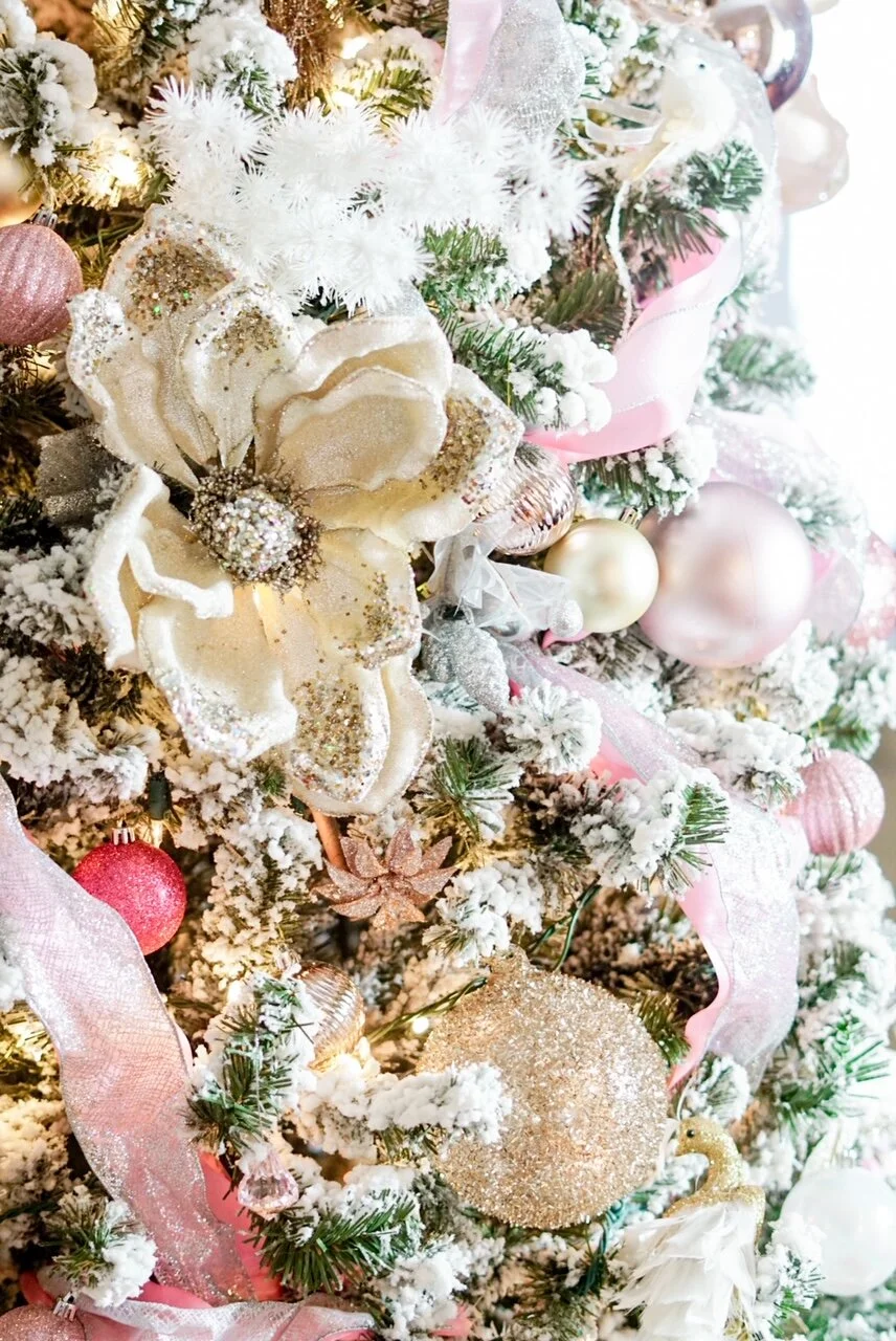 How to Create a Colorful Christmas Tree with Ribbon and Ornaments — Our ...