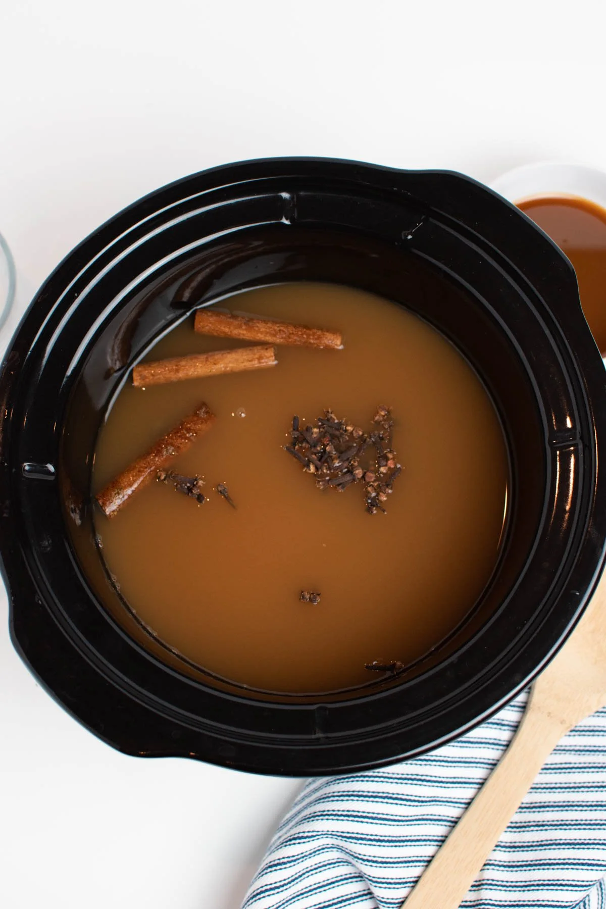 spices-caramel-cider.jpg