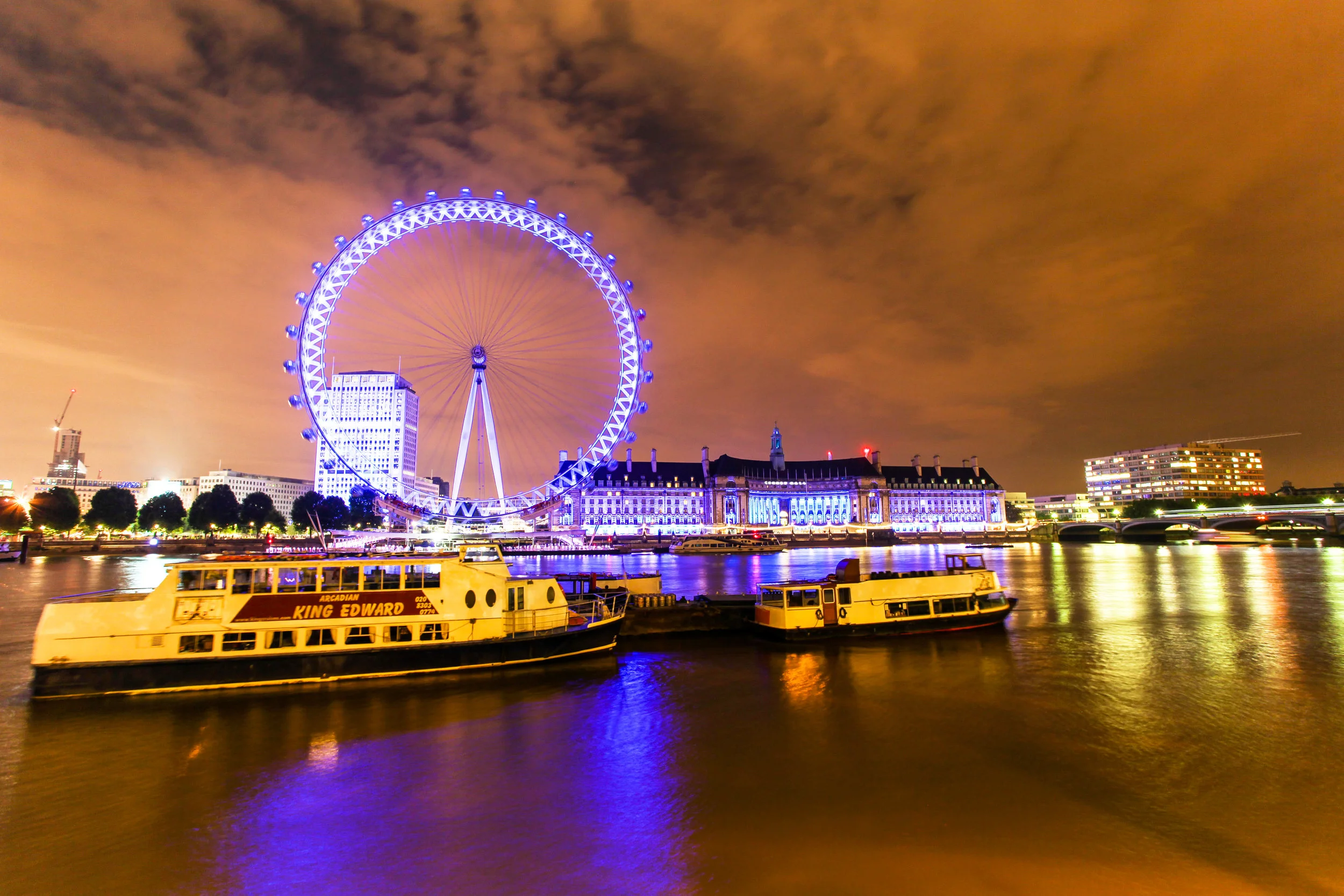 London Eye with Boats.jpg