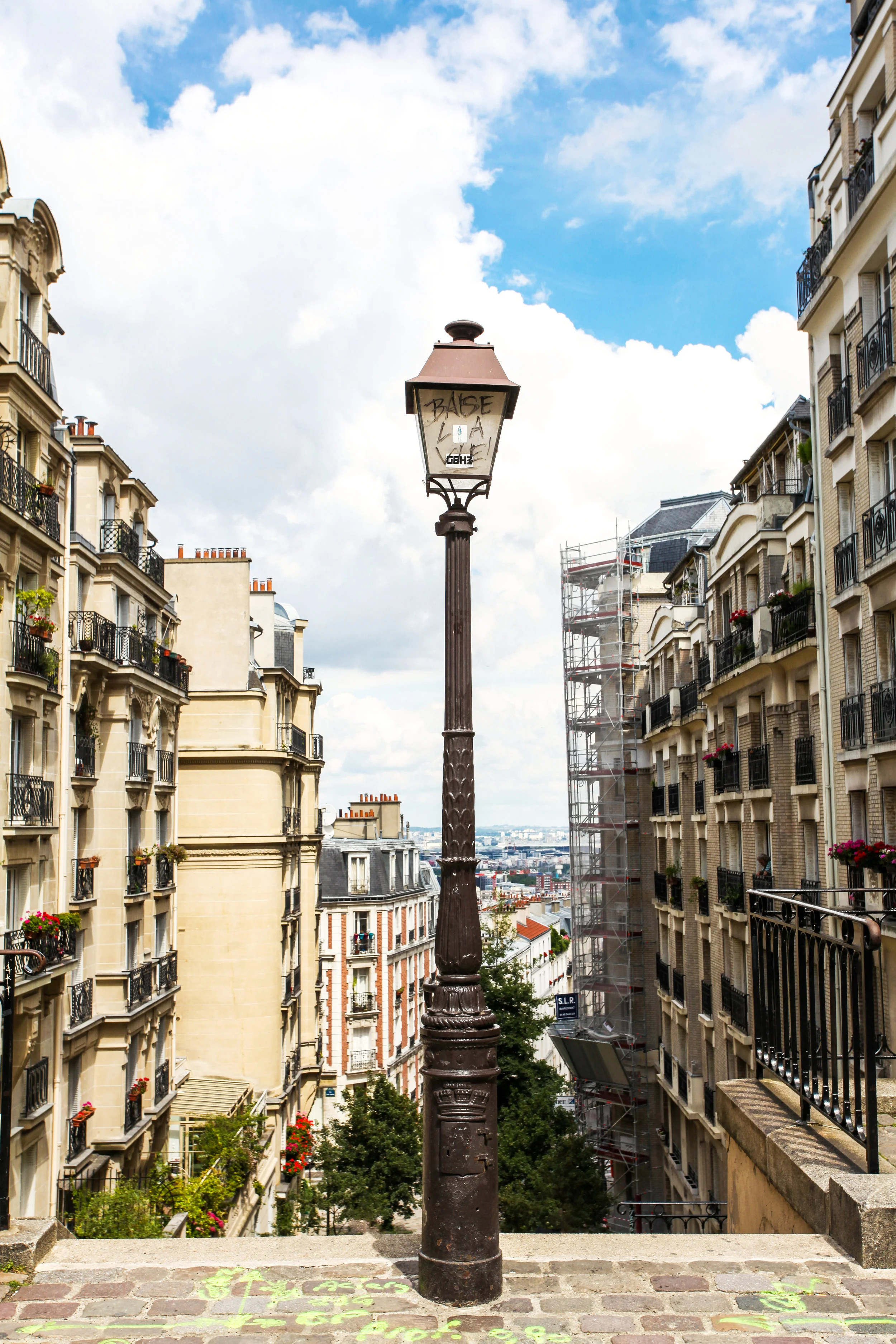 Paris Lampost.jpg