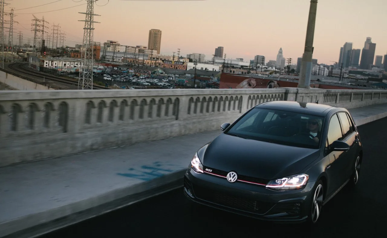 thumbnail_vw6.jpg