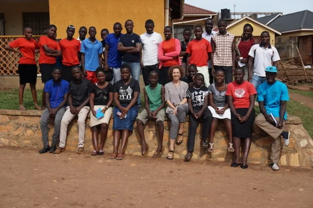 grad-group-photos.jpg