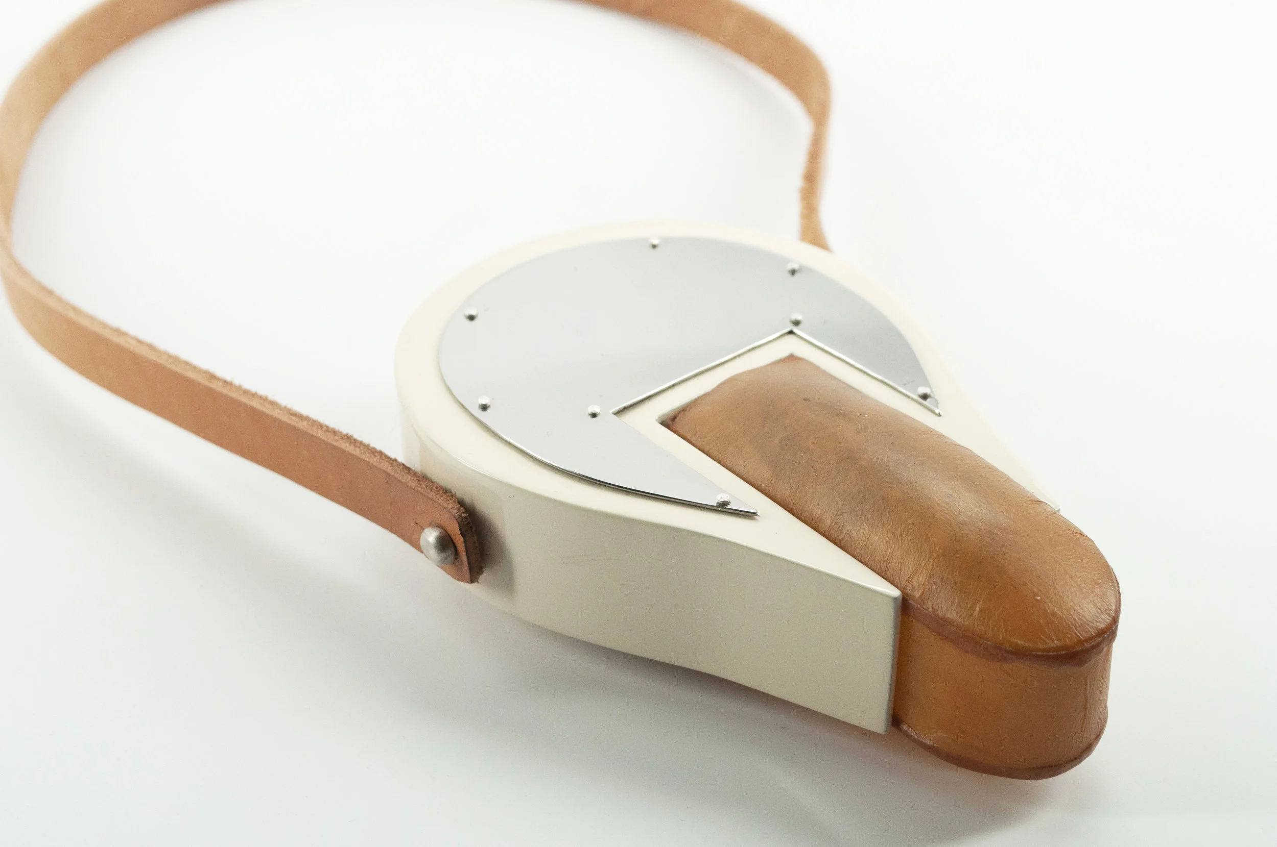 puff necklace back.jpg