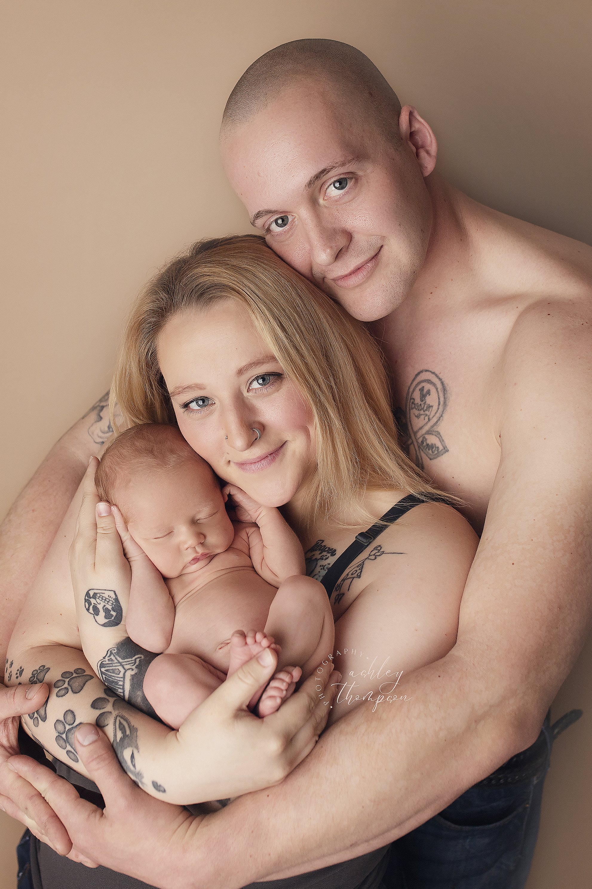 28,000+ Pics Of A Maternity Couple Poses Stock Photos, Pictures &  Royalty-Free Images - iStock