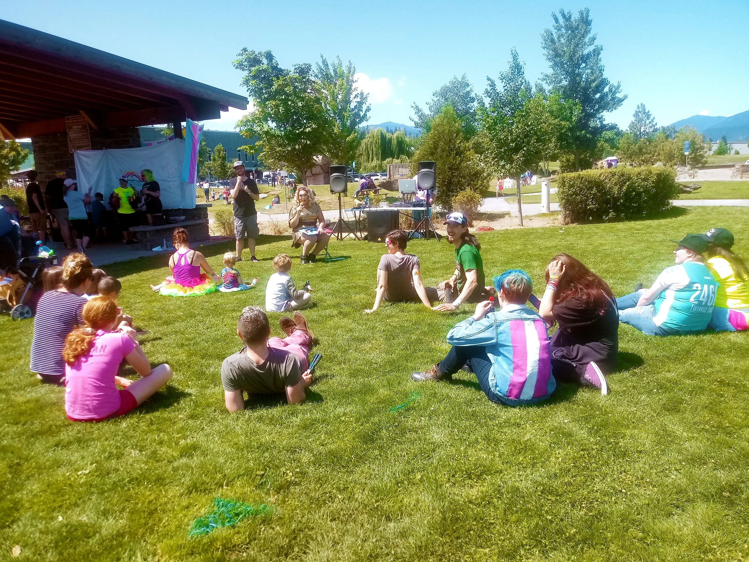 Devlin Lynn Phoenix reads to families at the 2019 Columbia Gorge Pride Celebration Photo: Megan Reno