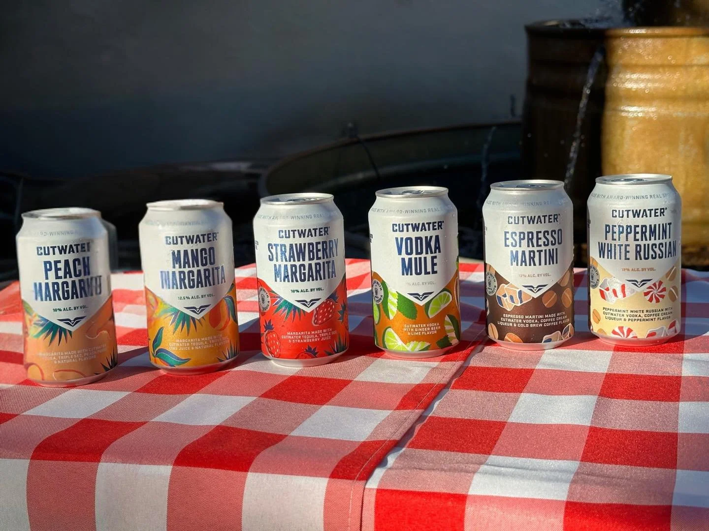 Cutwater lineup = flavor goals 🍑🍓☕
#CutwaterCocktails #SipSeason #BarCartReady