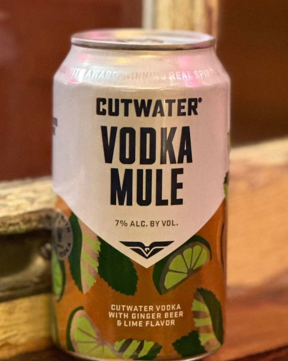 Celebrating Moscow Mule Day with a chilled Cutwater Vodka Mule &mdash; ginger bite, lime bright, copper‑cup vibes in a can.
#MoscowMuleDay #CutwaterCocktails #SideDoorSips