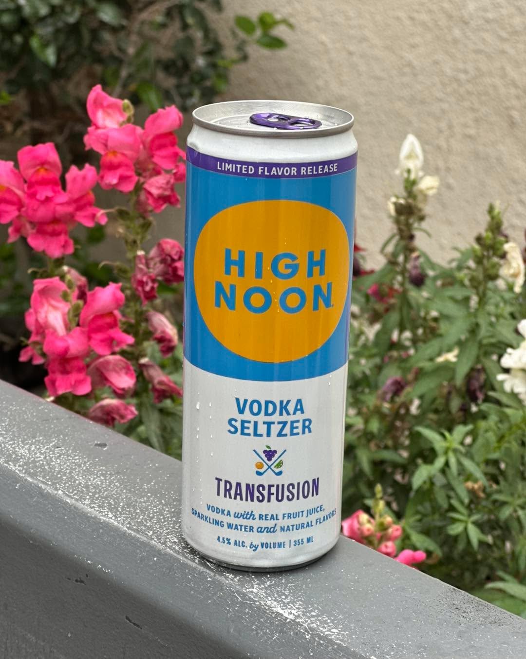 New flavor just dropped and it&rsquo;s already stealing the spotlight. High Noon Transfusion is here to shake up your sip game.
#HighNoon #NewFlavorAlert #Transfusion