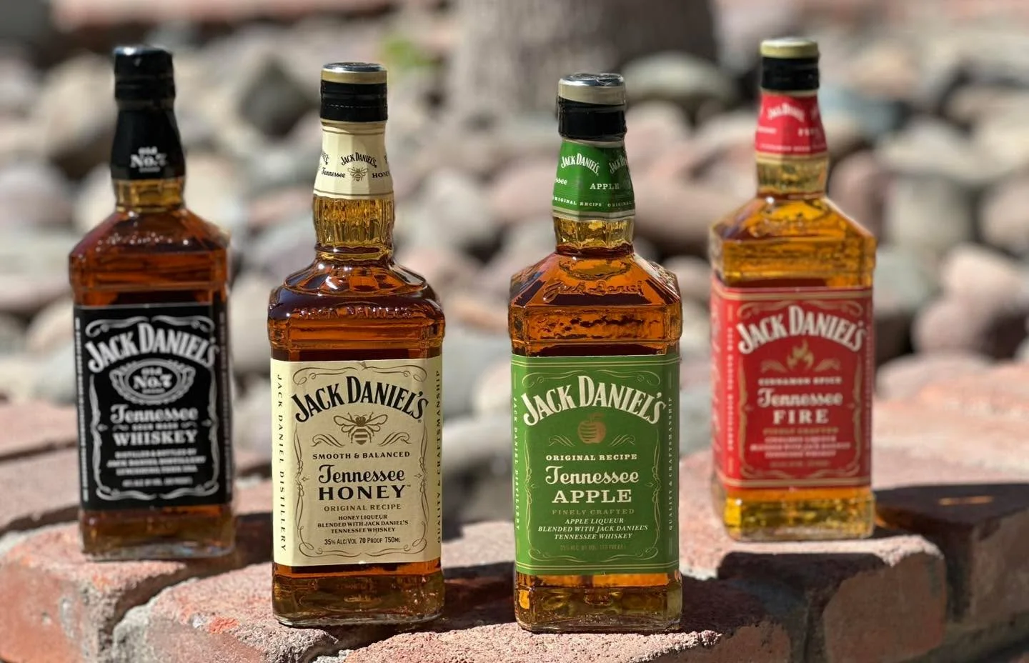 Celebrating World Whiskey Day with the full Jack lineup.
Bold Old No. 7, smooth Honey, crisp Apple, and a fiery kick from Tennessee Fire.
Four flavors, endless ways to pour.

#WorldWhiskeyDay #JackDaniels #SideDoorLiquor