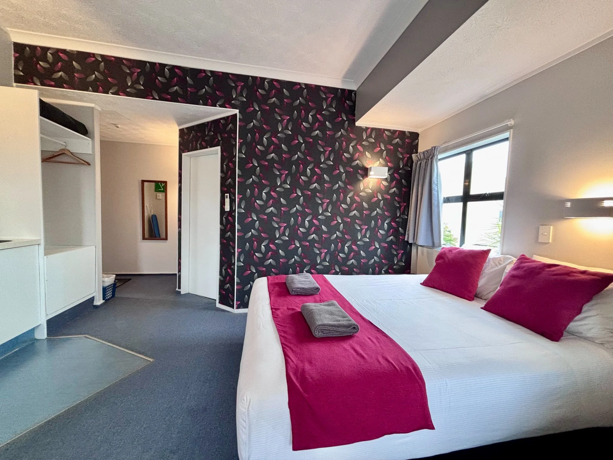 Deluxe-Studio_Bedding_5853.jpg