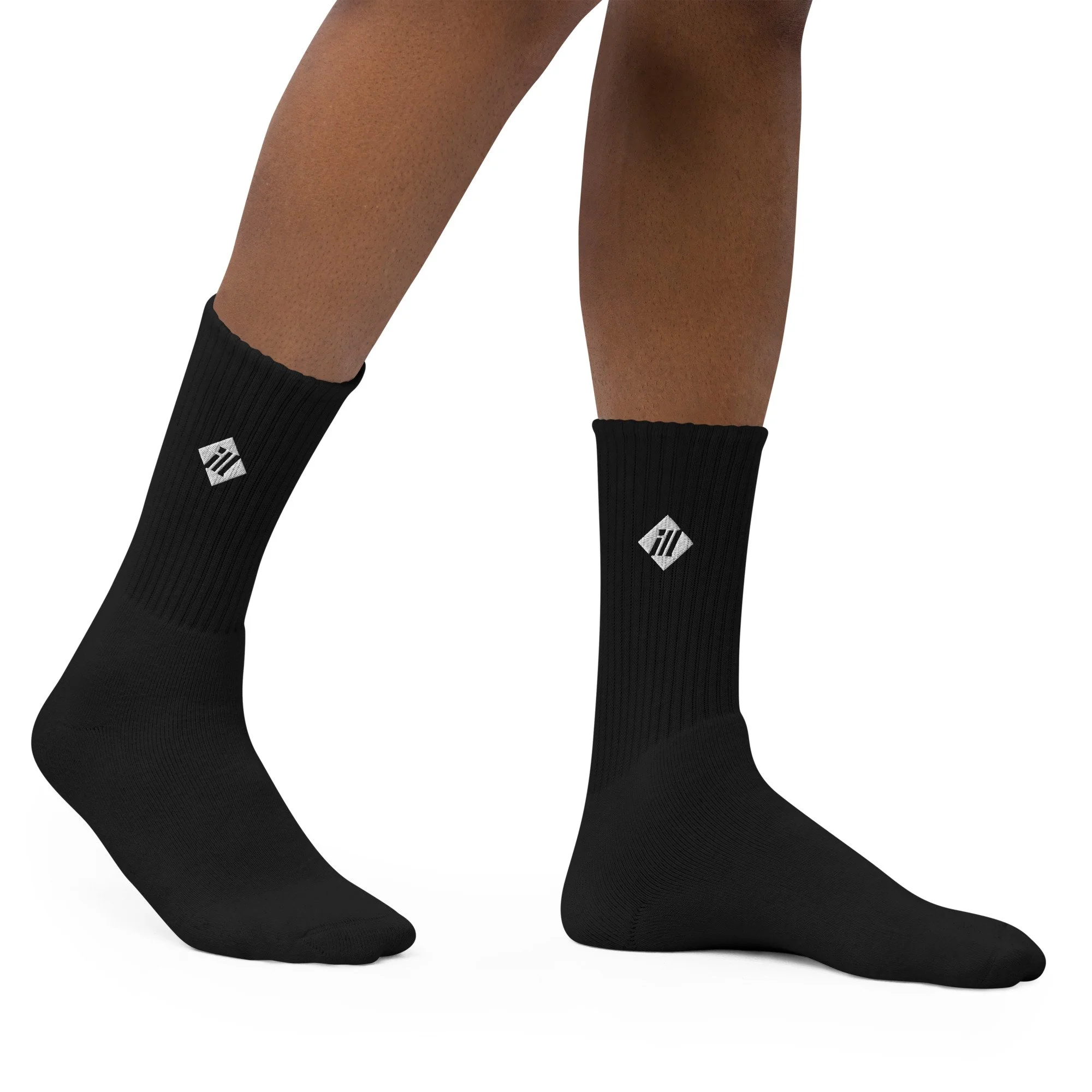 embroidered-crew-socks-black-right-693f448dba2f4.jpg