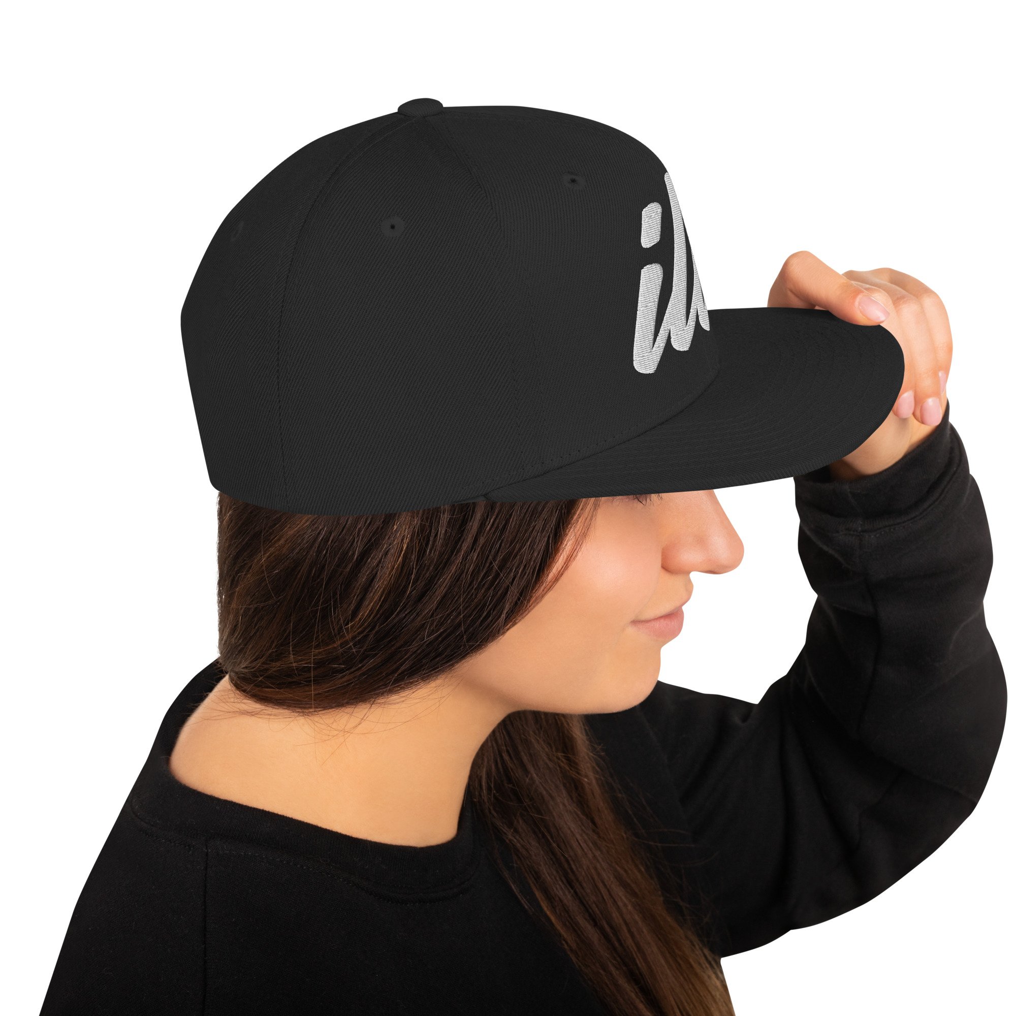 classic-snapback-black-right-side-693f4943c30e6.jpg