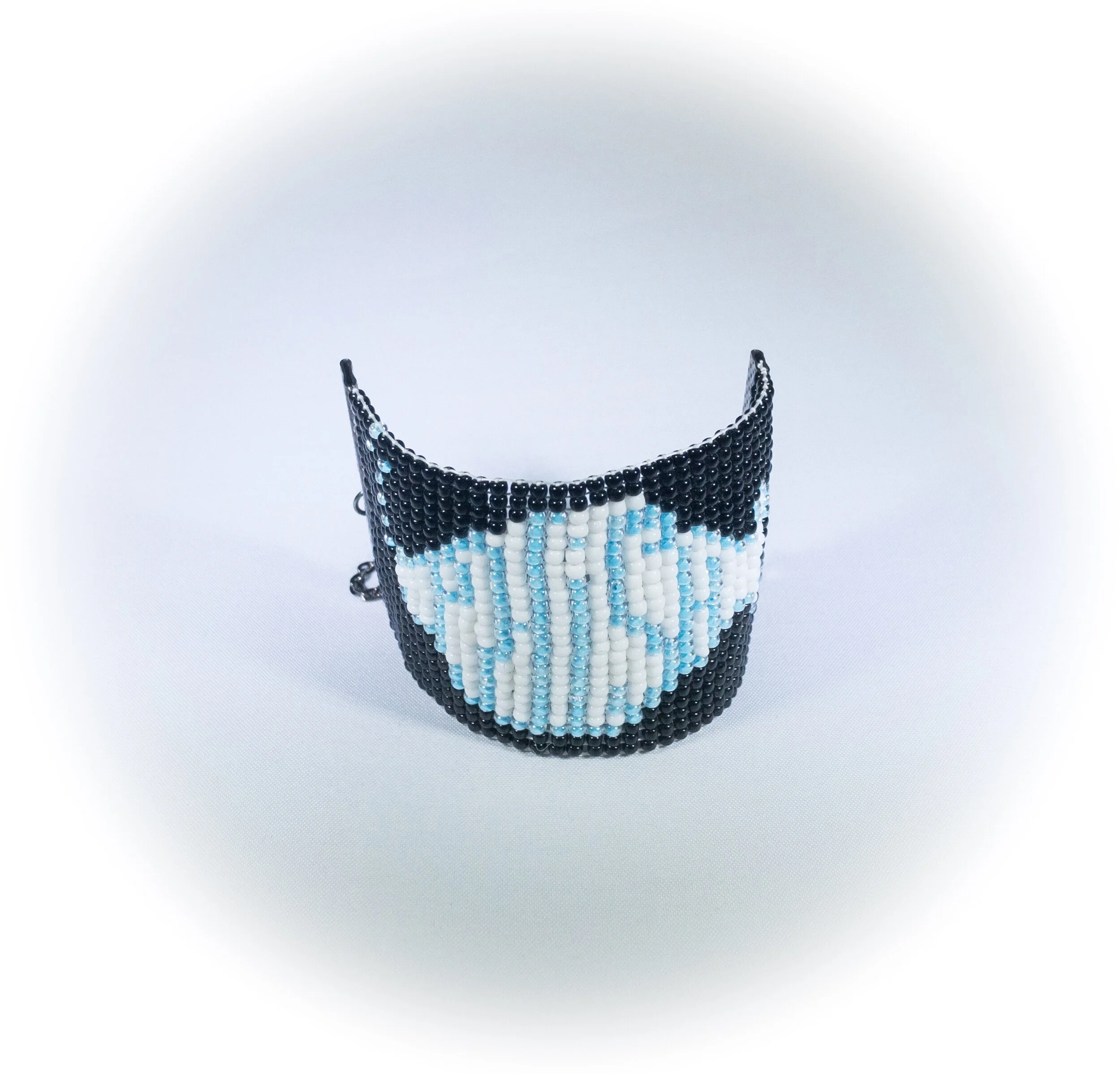 8C322A87-B1EE-4581-B320-F049EAF74648