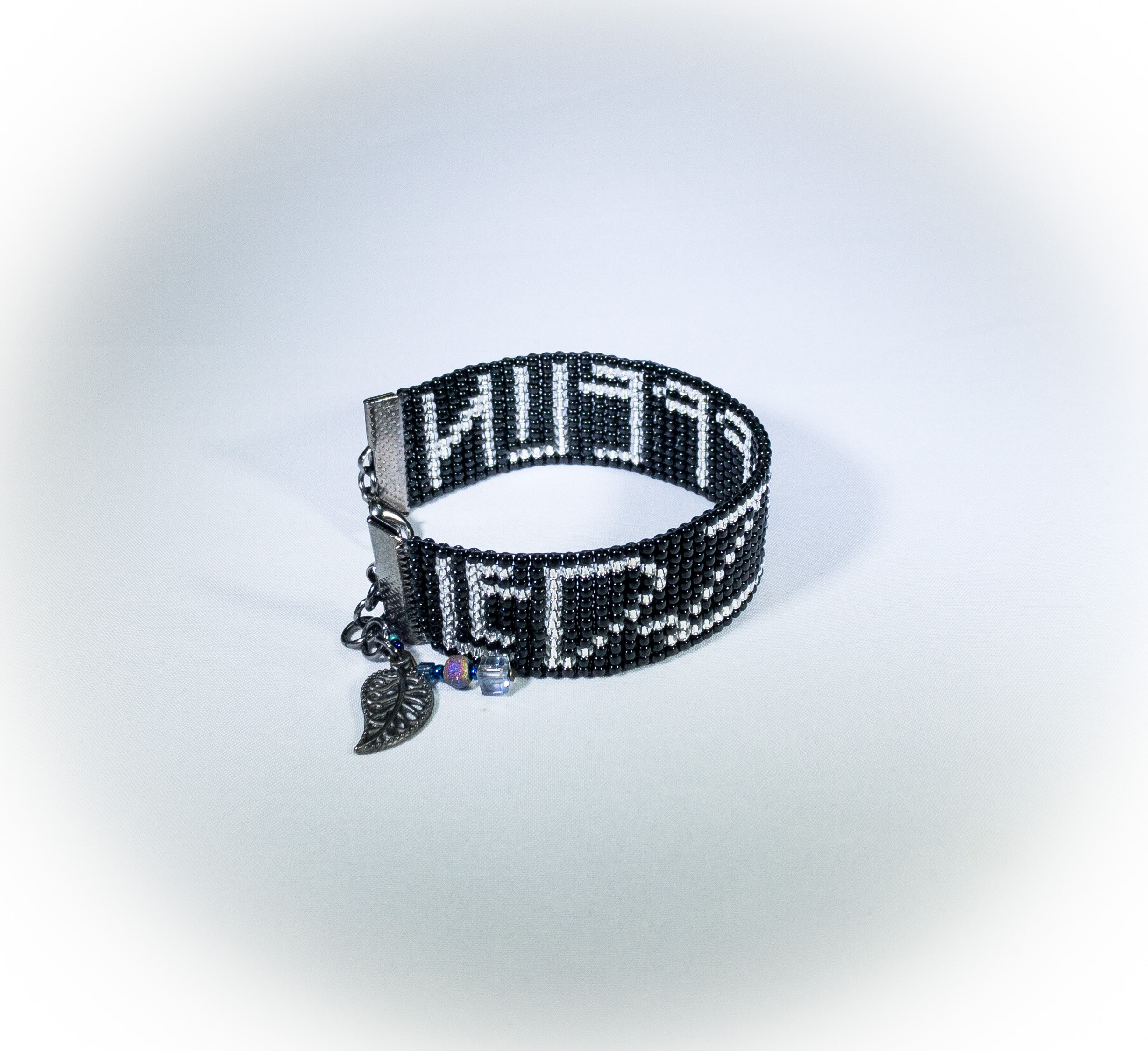 A4035E76-AB6D-4423-9324-12C80F39187D