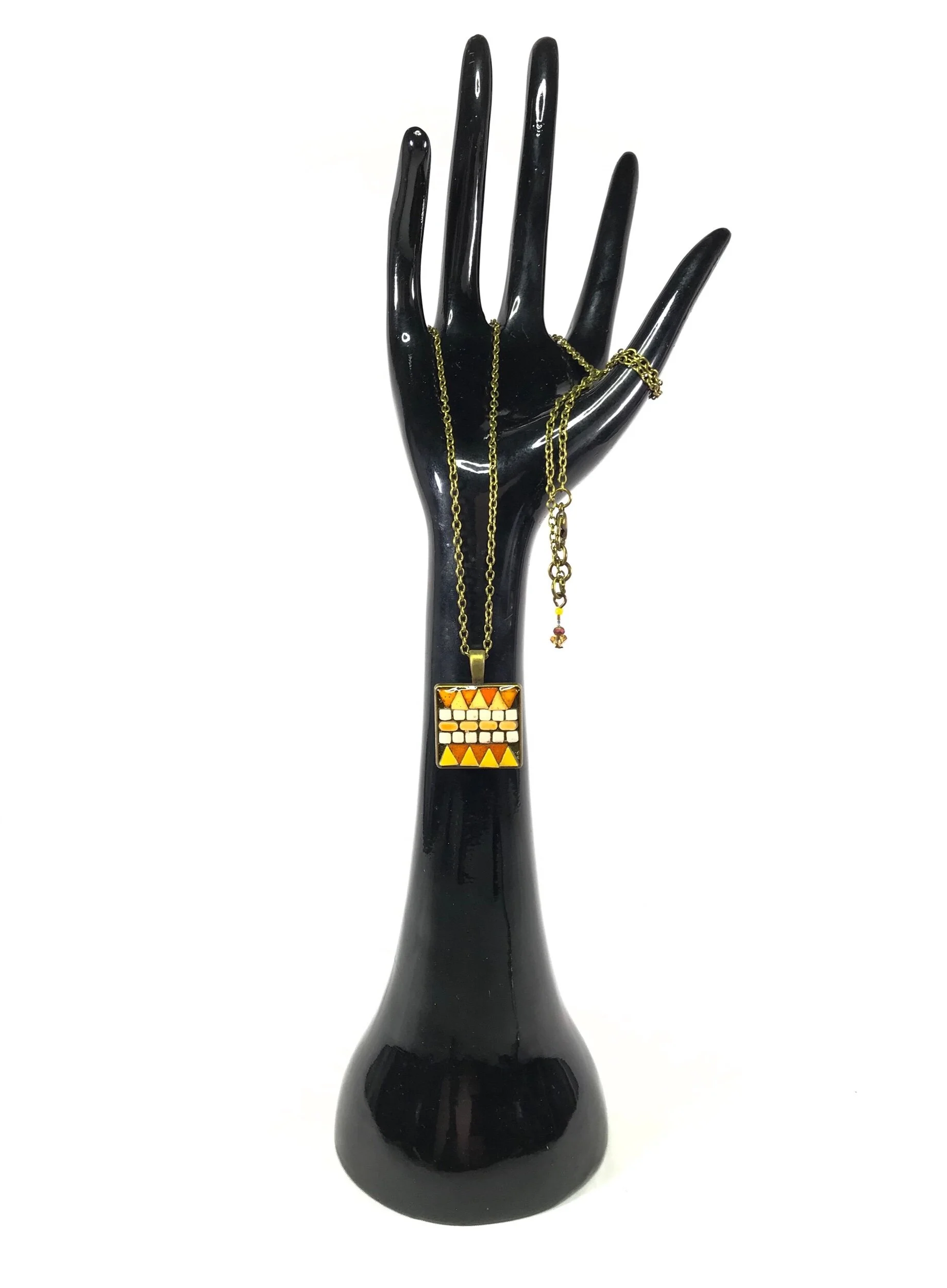 F1E1072E-C8EA-439B-A856-C0042D46E060