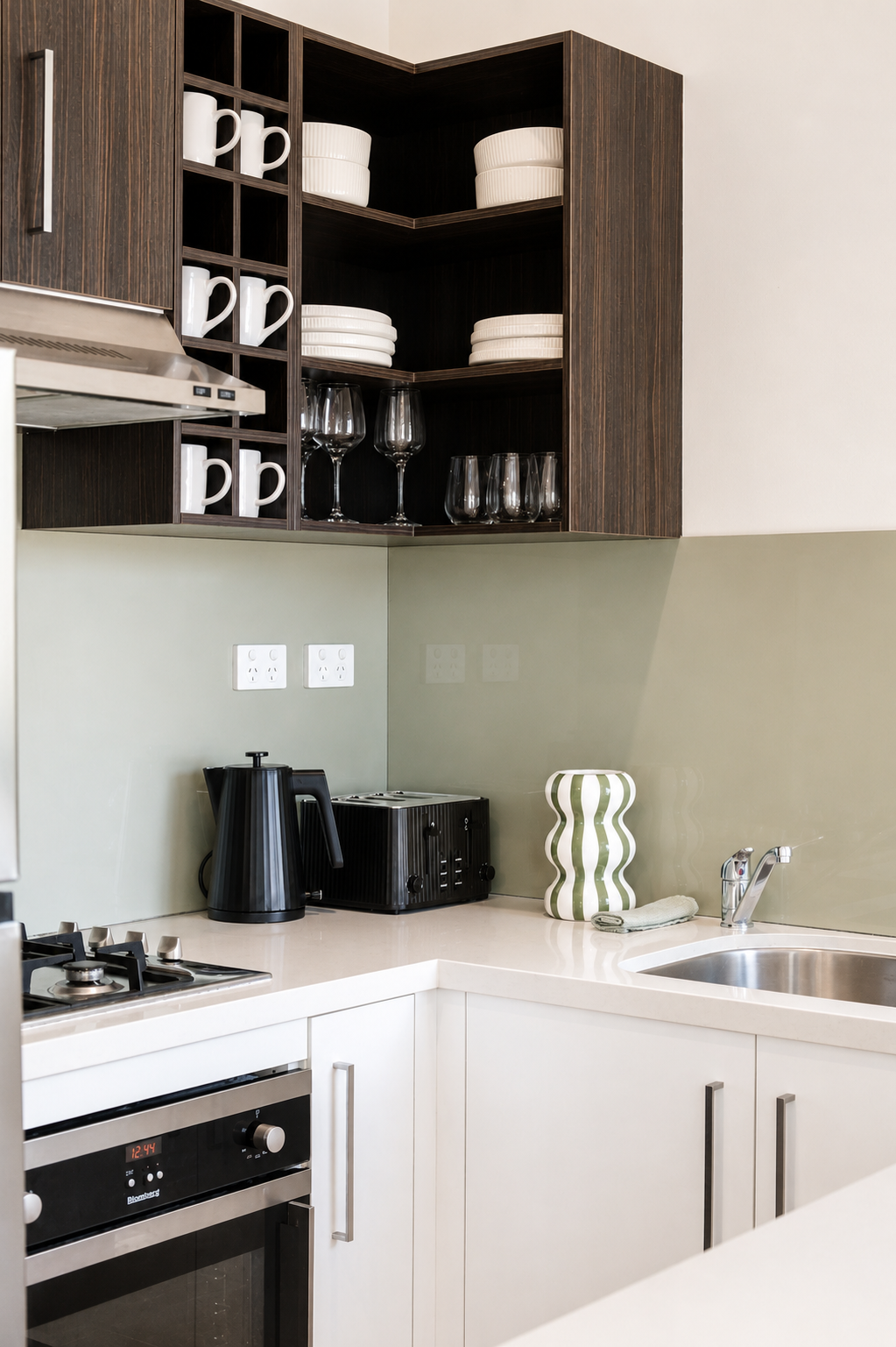 Kitchen 1.png