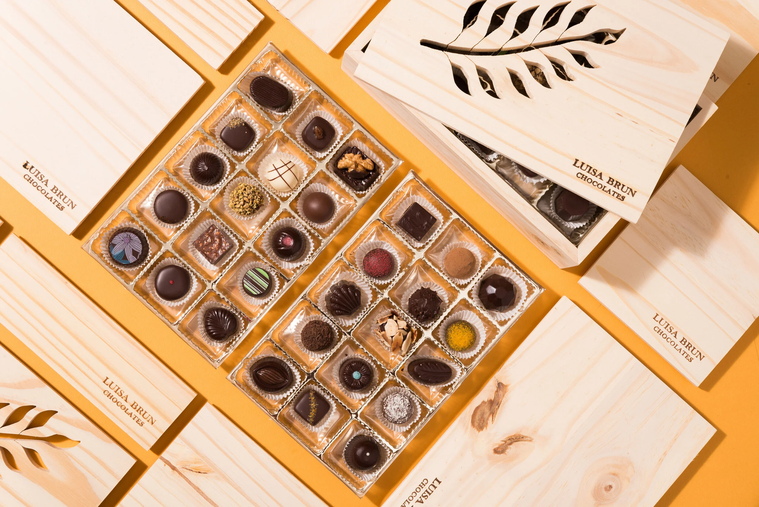 Caja de Pino x 30 Chocolates