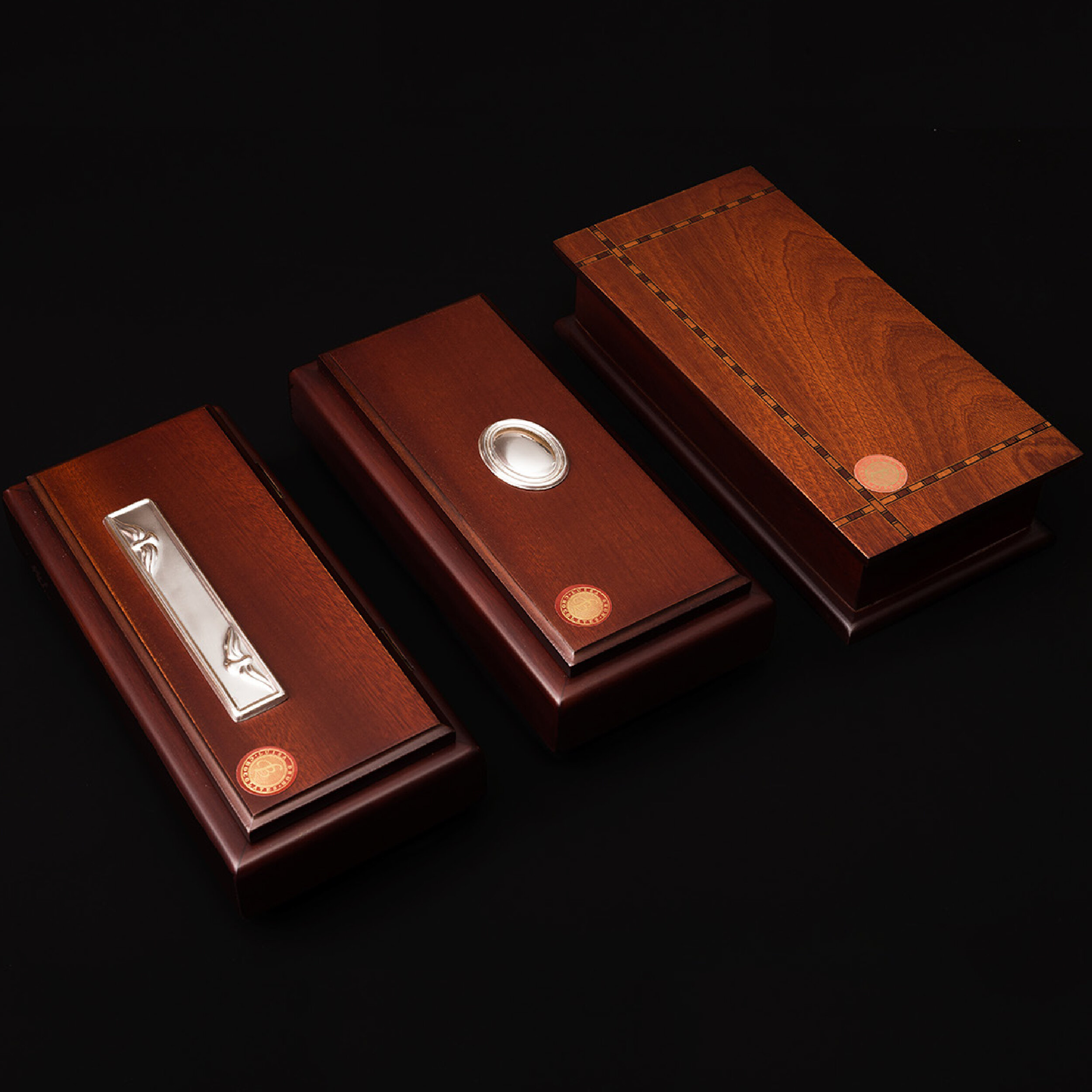 X12CHOCOLATES-COFRE-01-01.jpg