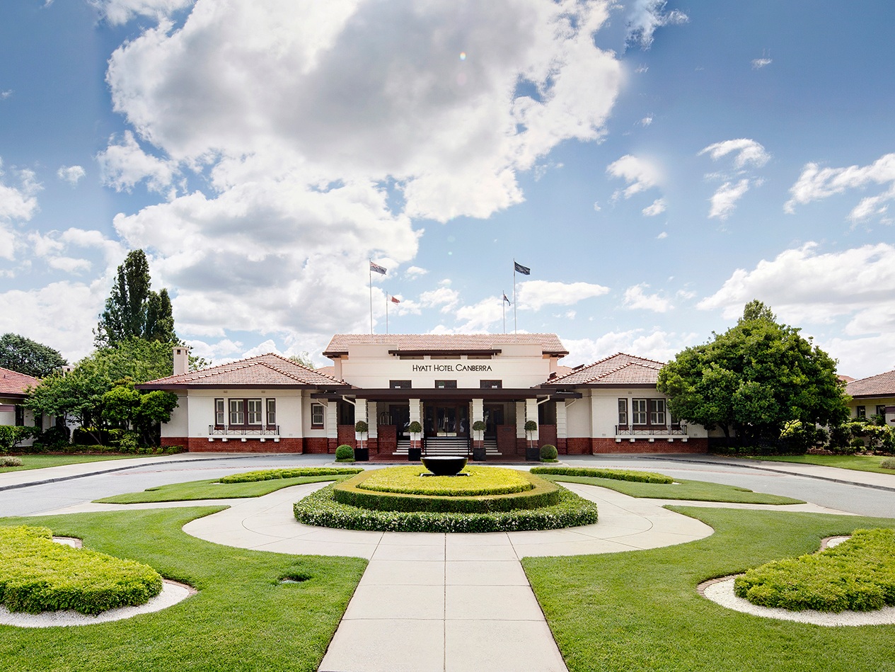 Driveway at Hyatt Hotel Canberra