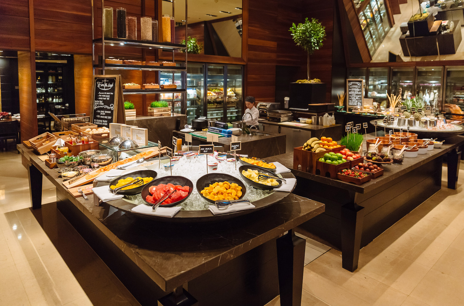 Buffet Breakfast at Grand Hyatt Melbourne Hotel